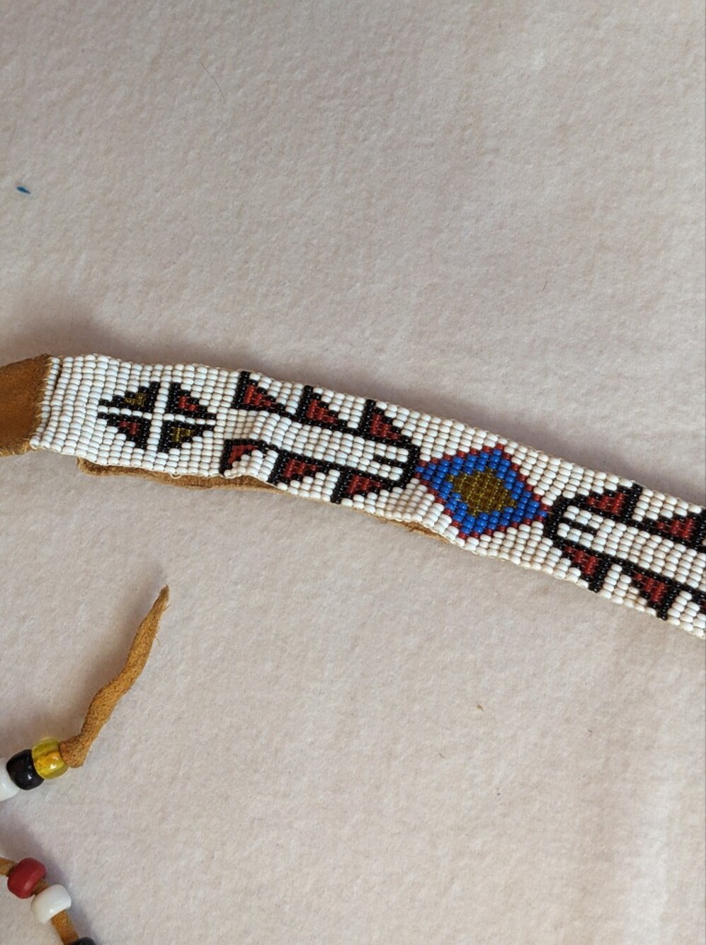 Native Beaded Belt - Picture 5 of 8